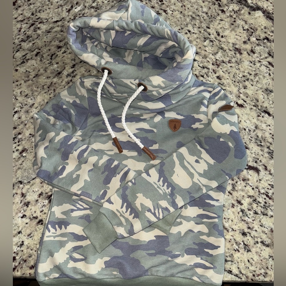 Thick camo hoodie, worn one time.